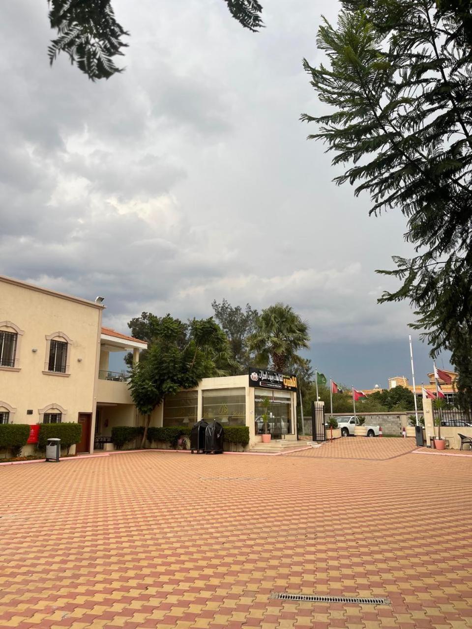 Al Muhaidb Residence For Chalets And Holidays Homes Al Hada Luaran gambar